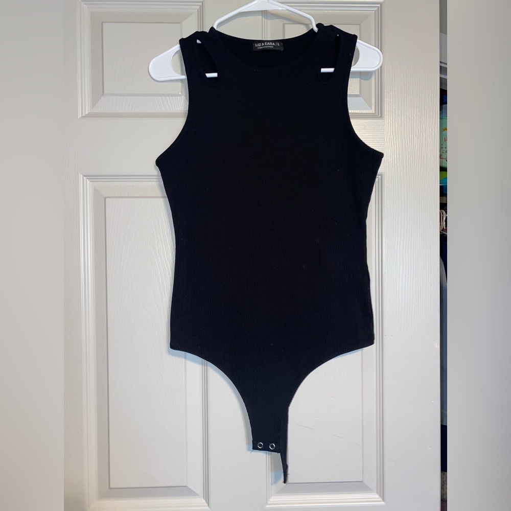 Elegant Black Sleeveless Bodysuit